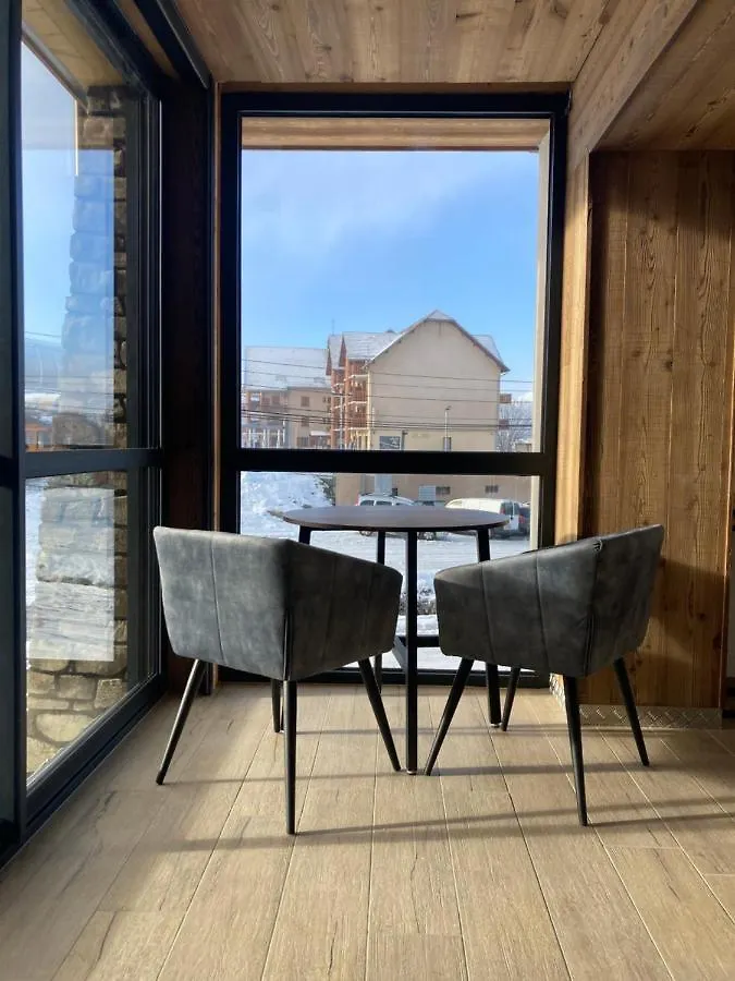 Appart Hotel Le Jas Ancelle Aparthotel